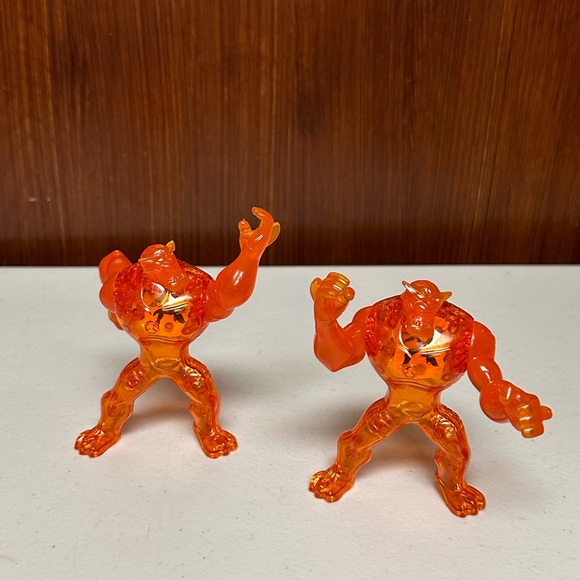 BEN 10 Ultimate Alien Rath action Figures - Picture 2 of 5